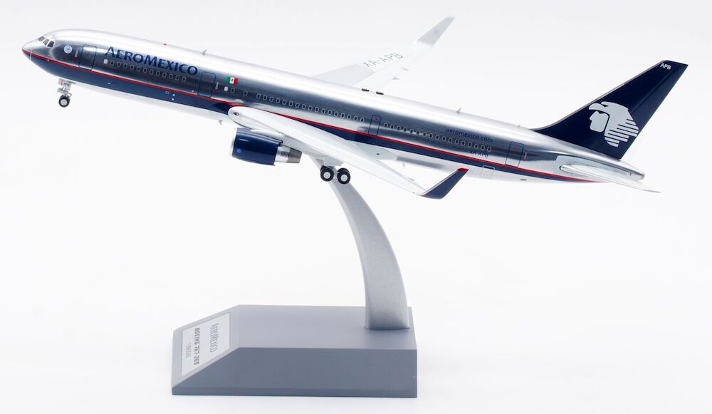 Inflight IF763AM1123P Aeromexico Boeing 767-300ER XA-APB Diecast 1