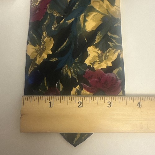 Enrico Coveri 100% Italian Silk Necktie Floral Gold Green Burgundy Elegant Used - Picture 7 of 7