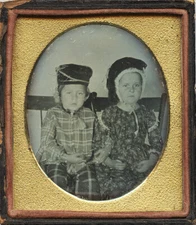 Beautiful 6th Plate Dag of two Children, Half Case #5