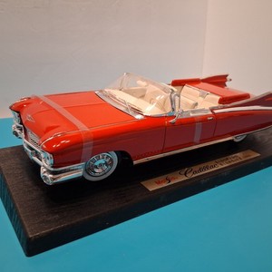 Maisto Cadillac Eldorado Biarritz 1959 | eBay