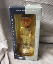 2002 Derek Jeter Bobblehead 'Legends of the Diamond' Limited Edition by Forever