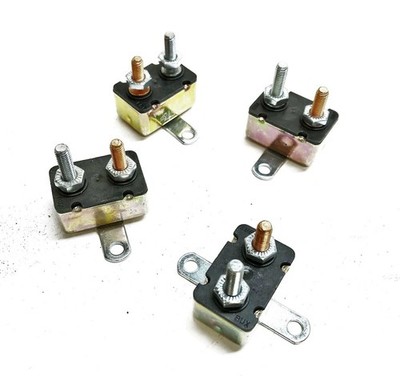 Pollak ''Short Stop'' 40A Circuit Breaker 54-540 [Lot of 4] NOS