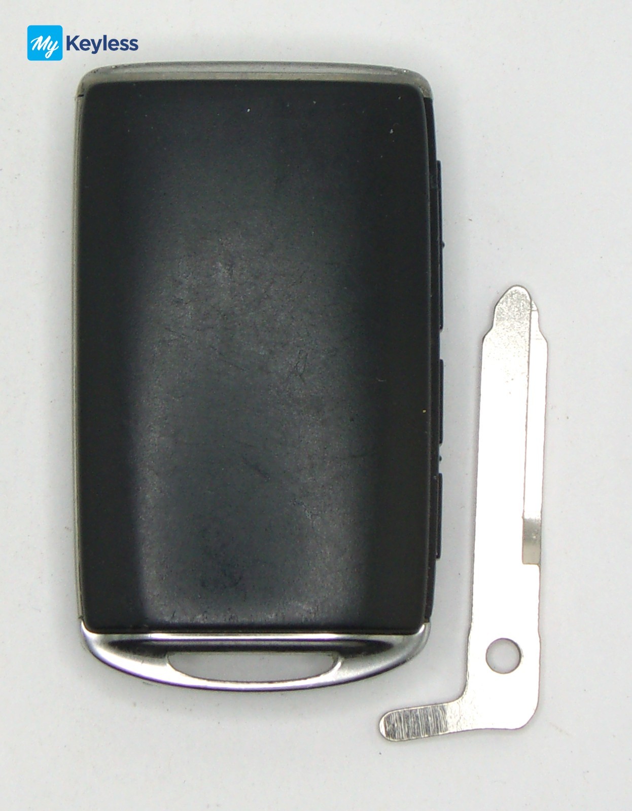 Single OEM Mazda Smartkey Remote Transmitter Four Button USED UNCUT WAZSKE11D01 - second product detail image