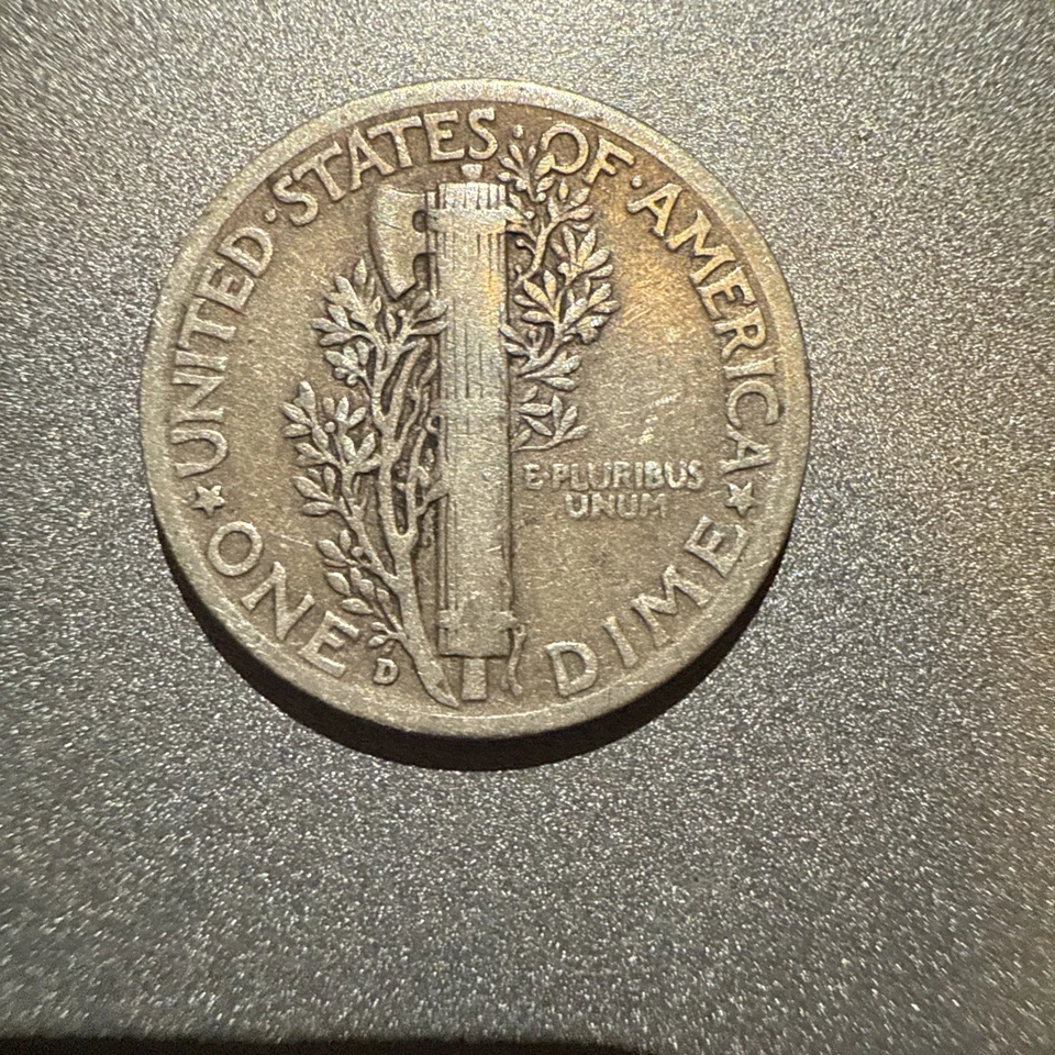 1943 D Liberty Silver Dime with Error "In COD We Trust"! - Image 2 of 3