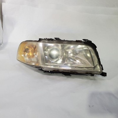 2001 2002 Audi S8 OEM Right Headlight Xenon Cloudy 4D0941004BE