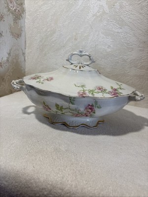 ANTIQUE The Colonial Co Covered Casserole 1903-1929