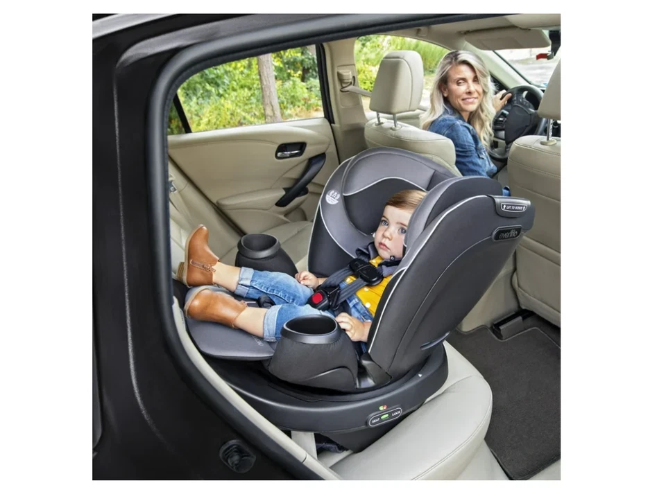 Вращающееся универсальное автомобильное сиденье Evenflo Revolve360 (Amherst) - Изображение 2 из 4