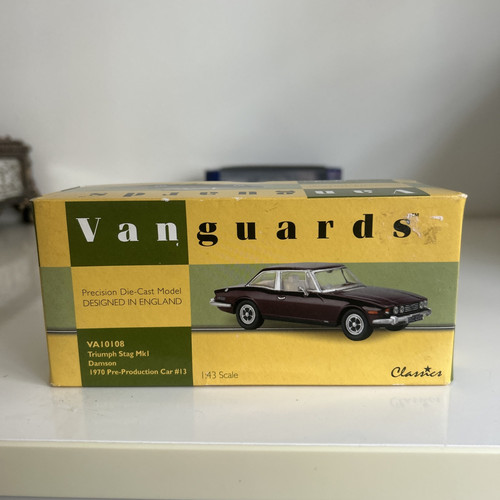 Vanguards Corgi 1:43 Triumph Stag MkI Damson 1970 Pre Production VA10108