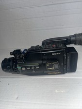Sony Handycam CCD-F401 Video 8 Camcorder. UNTESTED No Cords Or Charger. M1690