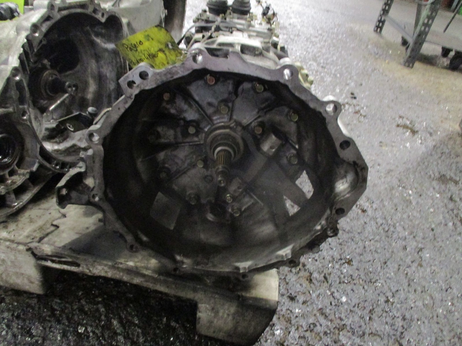 Gearbox PAJERO-4M40-T-5V MR111986 Mitsubishi PAJERO II ESTATE MR111986