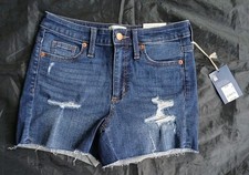Universal Thread Women s High Rise Midi Shorts Dark Wash Size 2/26 NWT