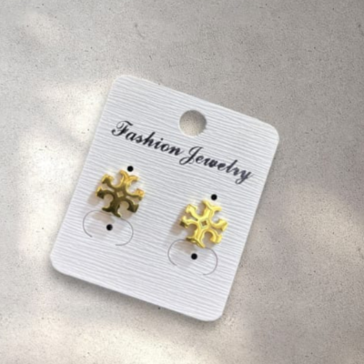 【送料&関税込】Tory Burch Kira Stud Logo Earrings TORY BURCH KIRA CRYSTAL LOGO STUD EARRINGS Gold - Mother's