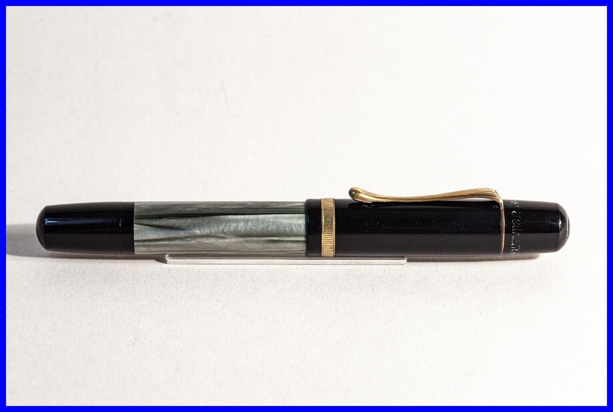 Pelikan　ペリカン　100N Pelikan's 100N Gray Marbled with Nickel Furniture - The