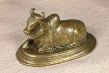Nandi sculpture. Bronze Cebu sitting. Bull. S.XIX Nandi Sculpture. Cebu Bronze