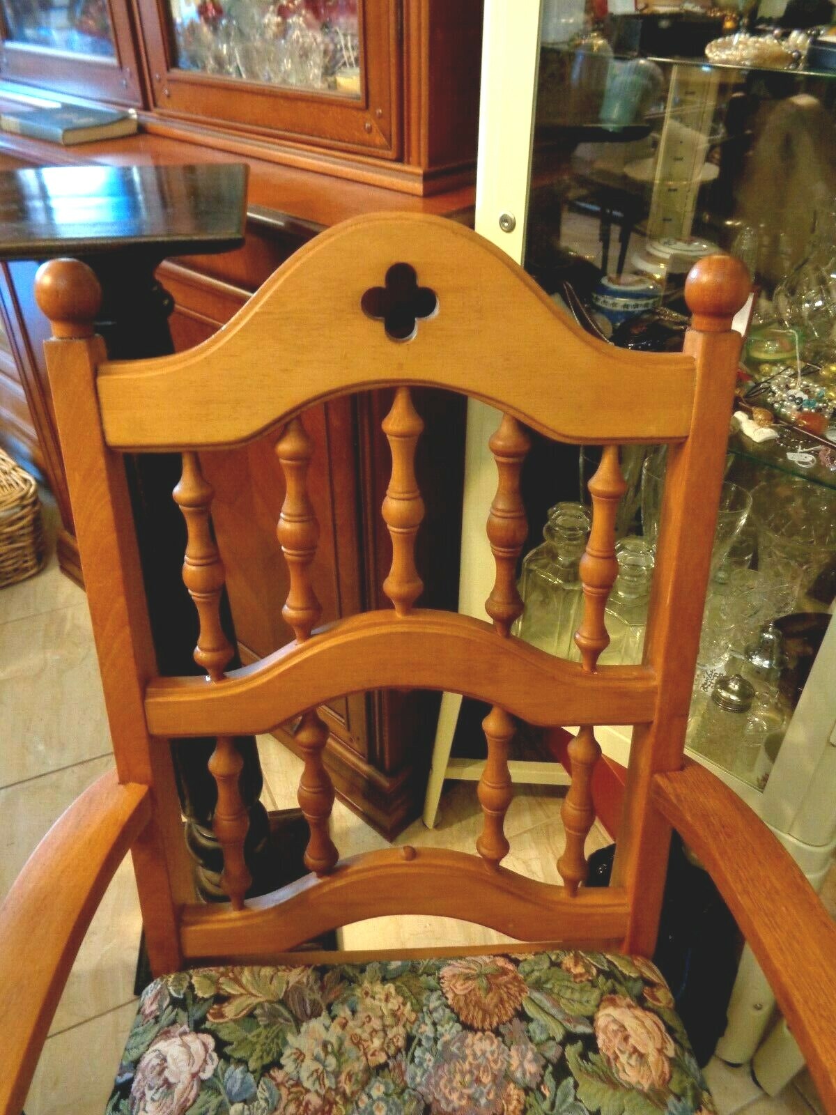 Picture 2 of 5