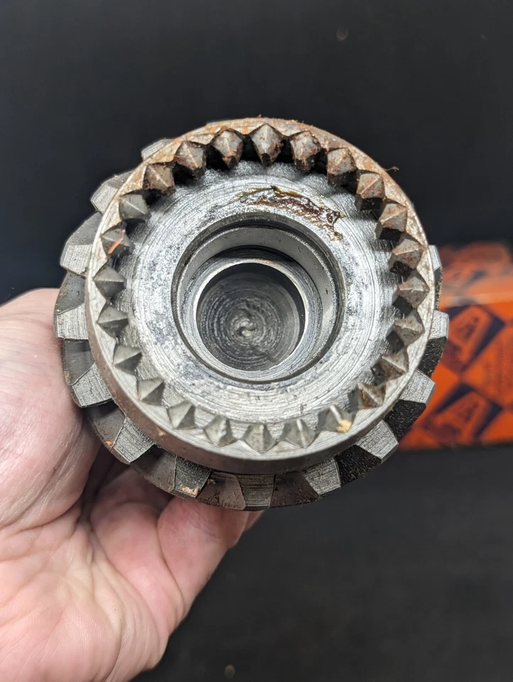 NORS 1939 BUICK SERIES 40 ESPECIAL TRANSMISSÃO DE 3 VELOCIDADES ENGRENAGEM DE ACIONAMENTO PRINCIPAL 1307885 - Imagem 4 de 4