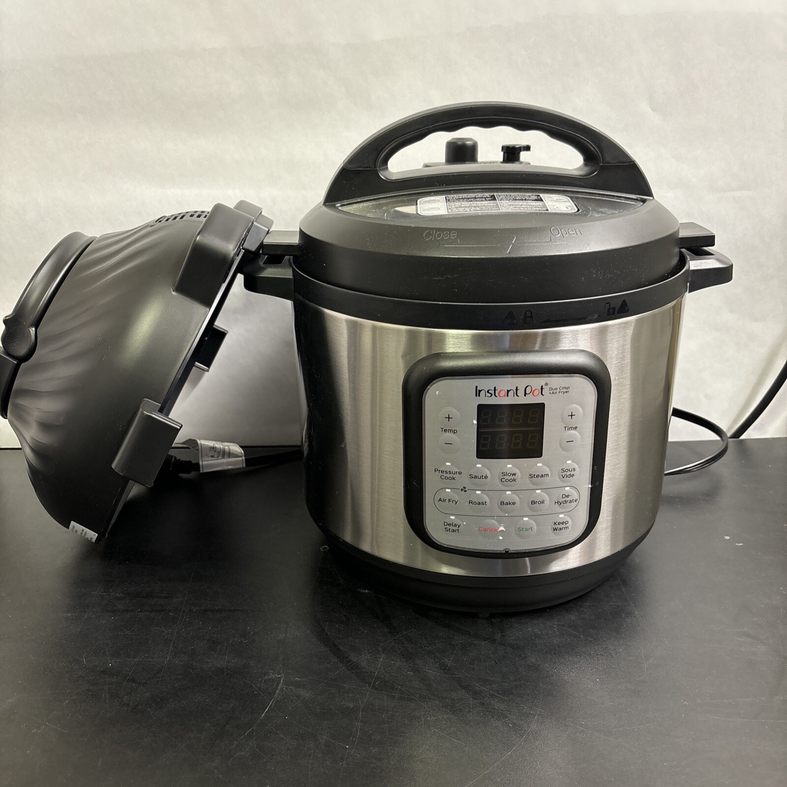 Instant Pot Duo Crisp 11in1 Air Fryer and Electric Pressure Cooker