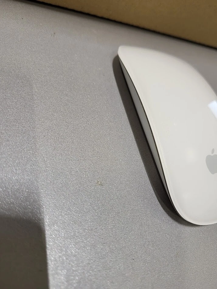 Apple Magic Mouse (Model A1296) - Kabellos Bluetooth Maus - Nicht Aktiv - Bild 4 von 4