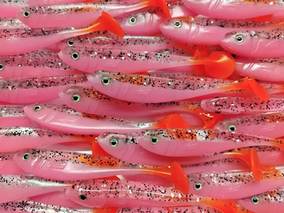 MEGA SET 20 AEW GUMMIFISCHE UKEL 90 SPARKLE UV ZANDER LIEBLINGSKÖDER WOBBLER
