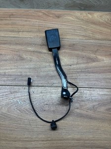 Volkswagen Touran I 2005 Gurtschloss vorne 1T0857755C OLO22752