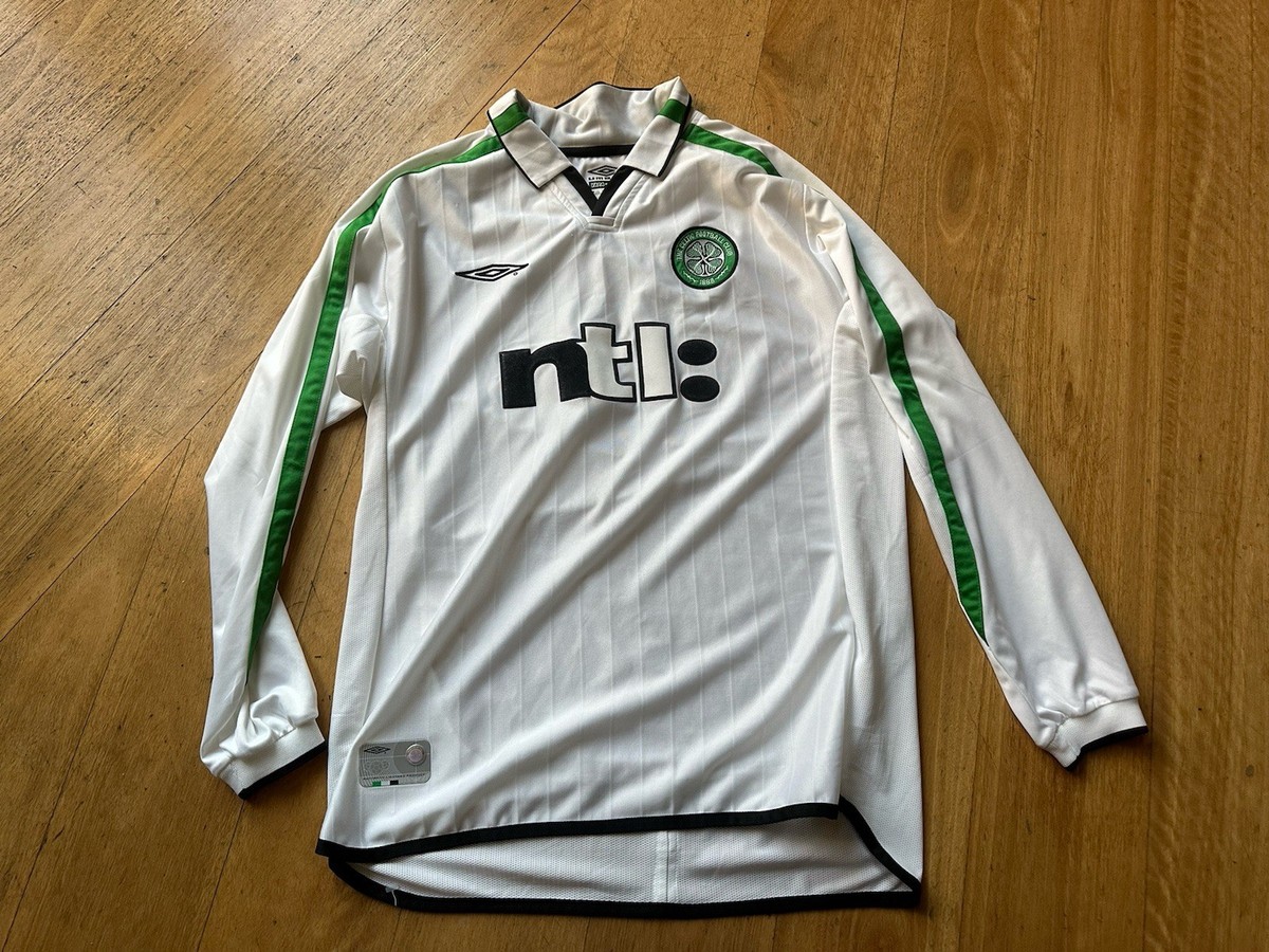 Vintage UMBRO CELTIC 2001 2002 Away Football Shirt Long Sleeve