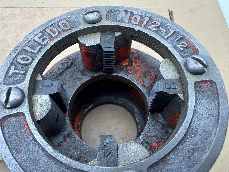 USED TOLEDO Made In USA #12 1-1/2" NPT DIE HEAD - DROP HEAD TYPE Nice Shape - Image 4 of 4