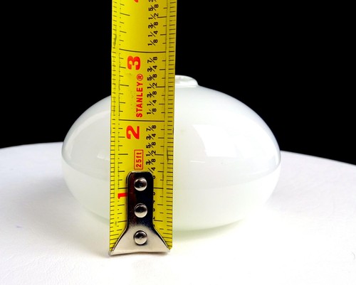 STUDIO ART GLASS CASED OPAQUE WHITE BULBOUS 2 7/8" OIL LAMP - Picture 7 of 8