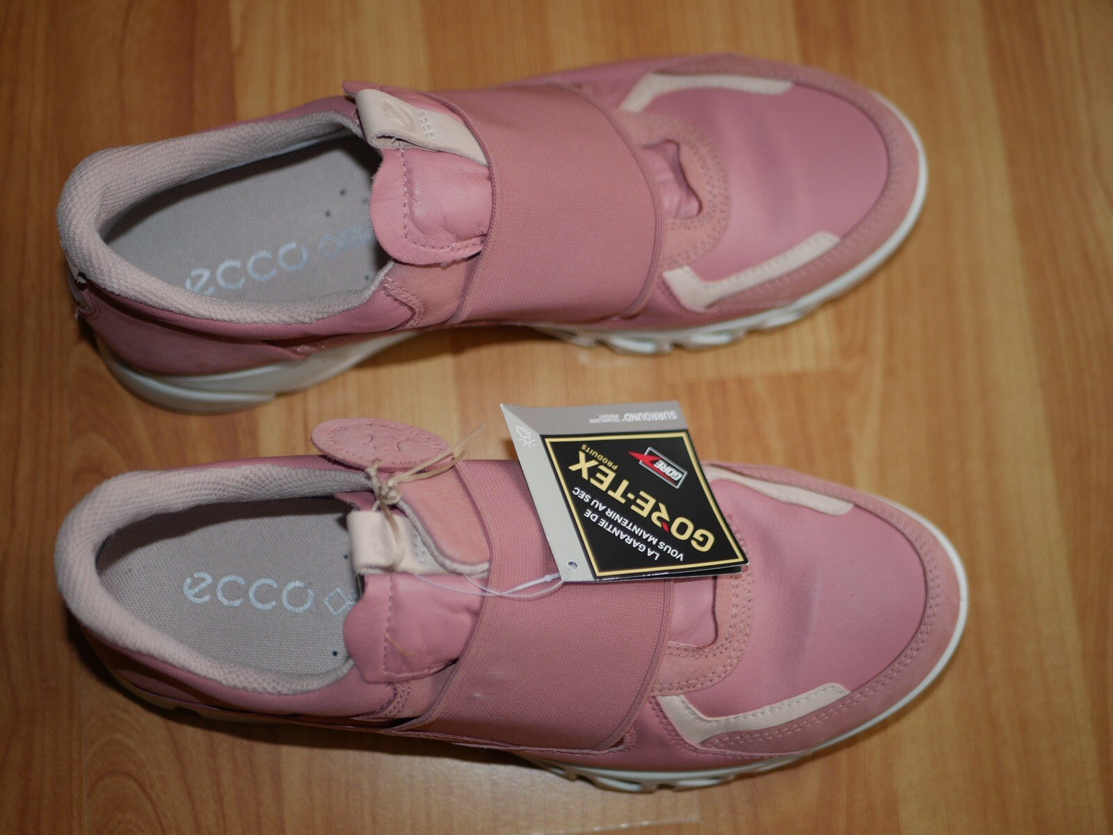 ecco gore tex surround