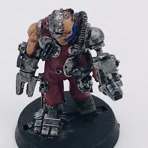 Warhammer 40k • Space Marine Techmarine with Servitors • Metal - Picture 5 of 12