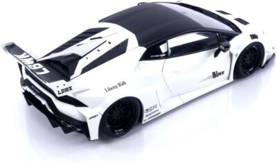 AUTOart 1/18 LIBERTY WALK LB-Silhouette Lamborghini Huracan GT