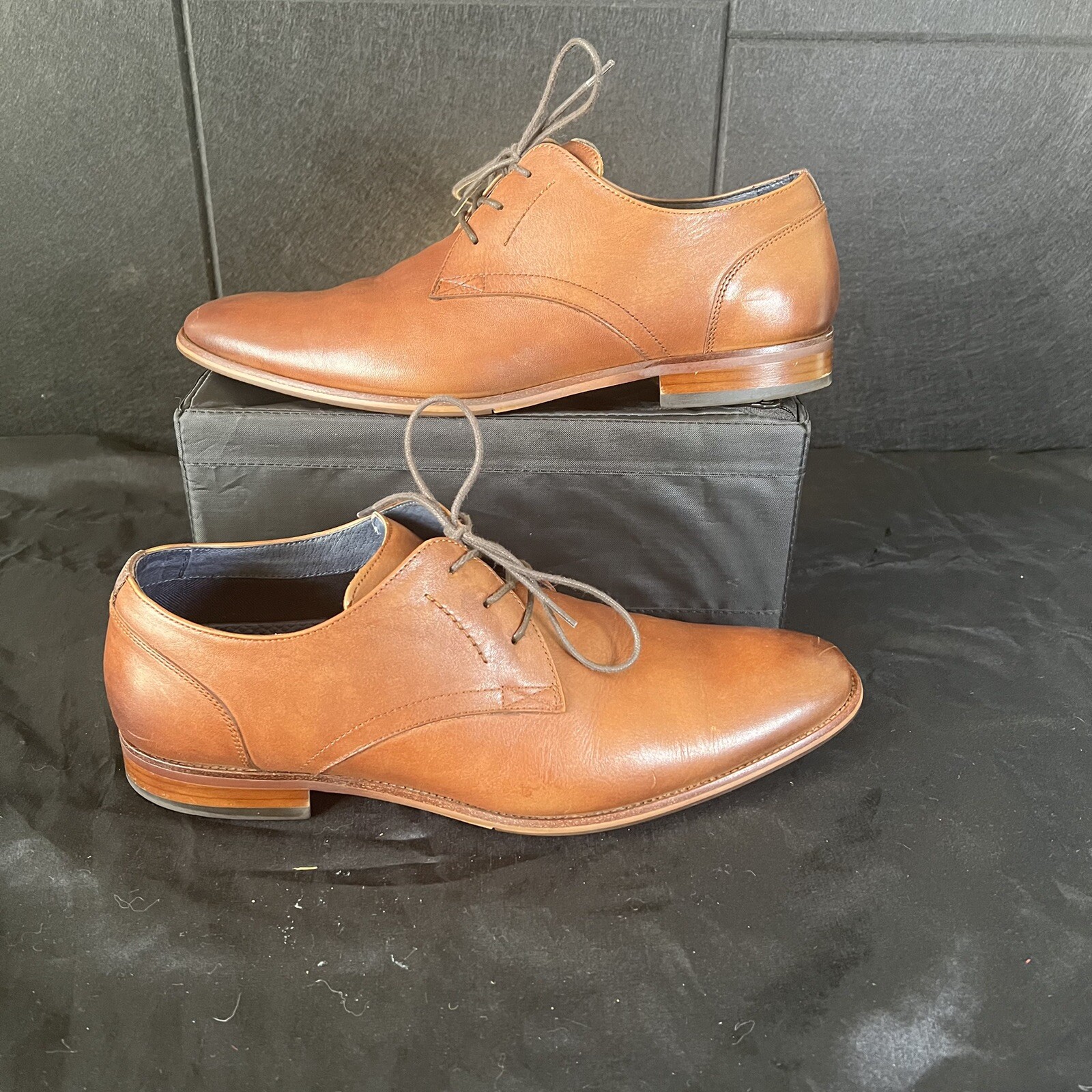 SAOLA Scarpe Oxford Florsheim Fermo punta liscia pelle taglia 10M marrone stringate 11985 221