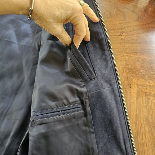 Men's Neiman Marcus Navy Blue Goat Leather Lined Suede Diamond Quilt Zip Up Vest - Picture 6 of 9