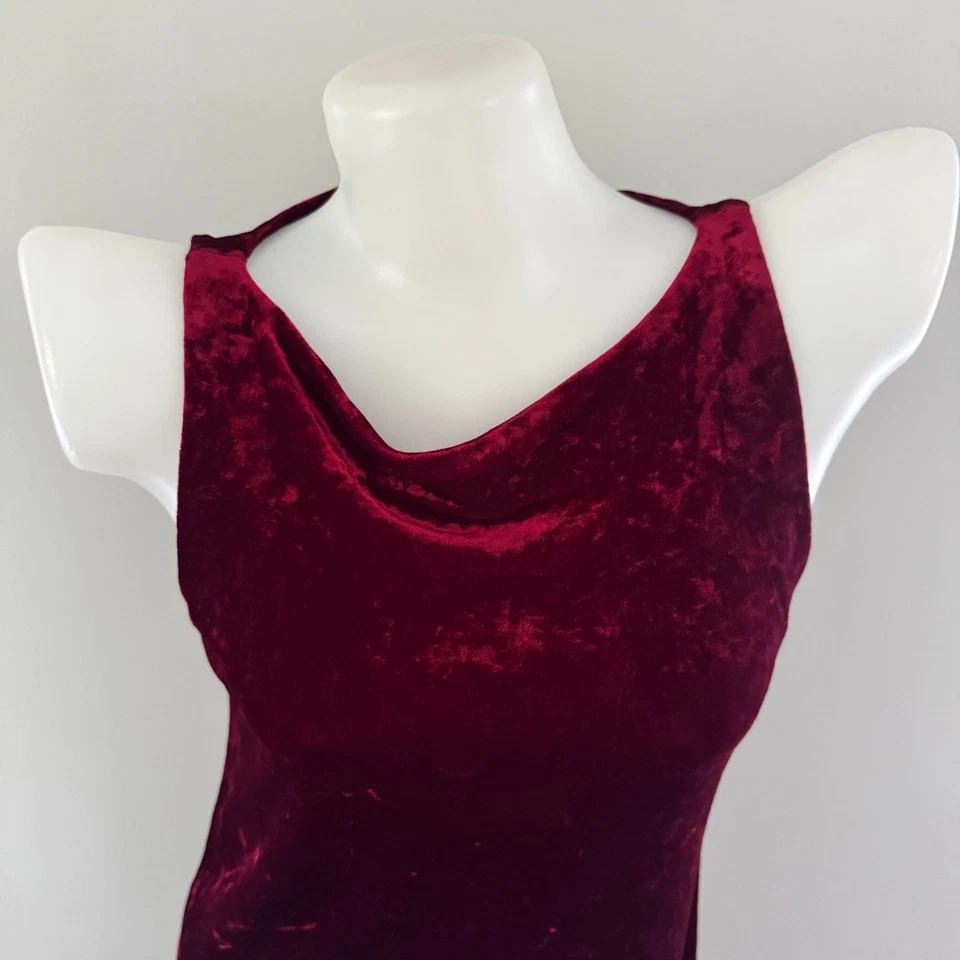 Mini Vestido Sin Mangas BETSEY JOHNSON Rojo ELASTIZADO Terciopelo Aplastado Años 90 De Colección Vacaciones S Foto 4 de 4