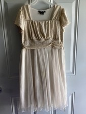Sequin Hearts Girls Size 14 Dressy Cream Metallic Gold Chiffon Skirt .