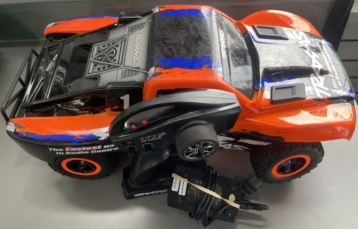 Traxxas ラジコン用バナー 中古 Traxxas Slash Short Course RC Car [KA2246-R00] with VXL-3s Motor