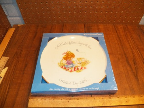 1975 GIGI Mother's Day Plate Porcelain Commemorative Edition - Sealed NOS - Made - 第 1/4 張圖片