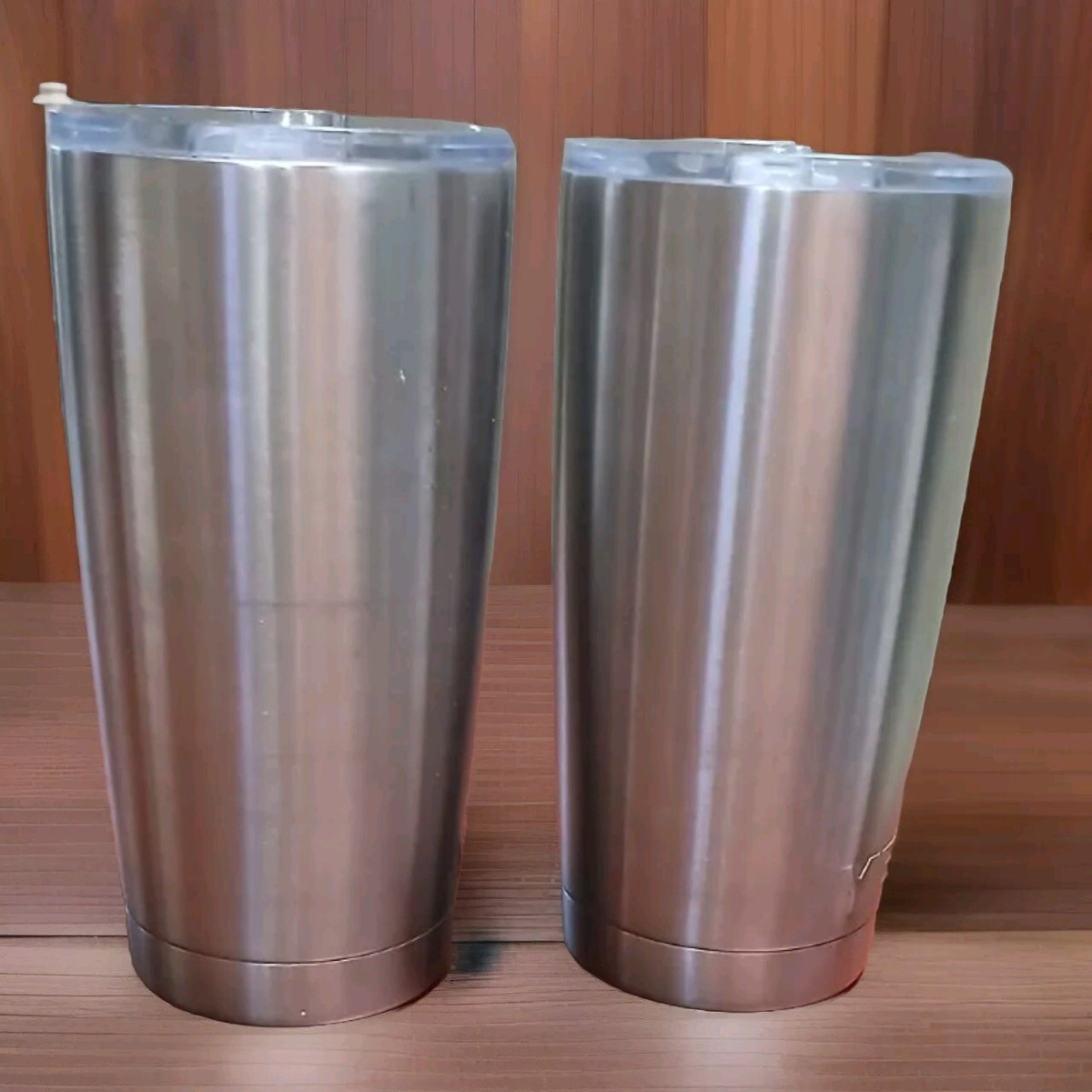 ⭐︎新品未使用⭐︎2個セットYETI Rambler 20 oz Tumbler 2 YETI Rambler 20oz Stainless Steel Vacuum Insulated Tumblers EUC