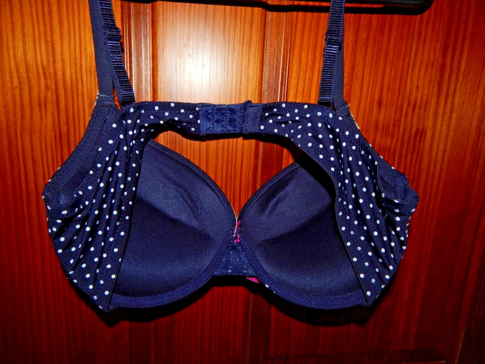SUJETADOR PUSHUP ENCAJE PUNTO AZUL MARINO, CON AROS, ACOLCHADO PESADO, TALLA 38 B, NUEVO SIN ETIQUETAS Foto 3 de 3