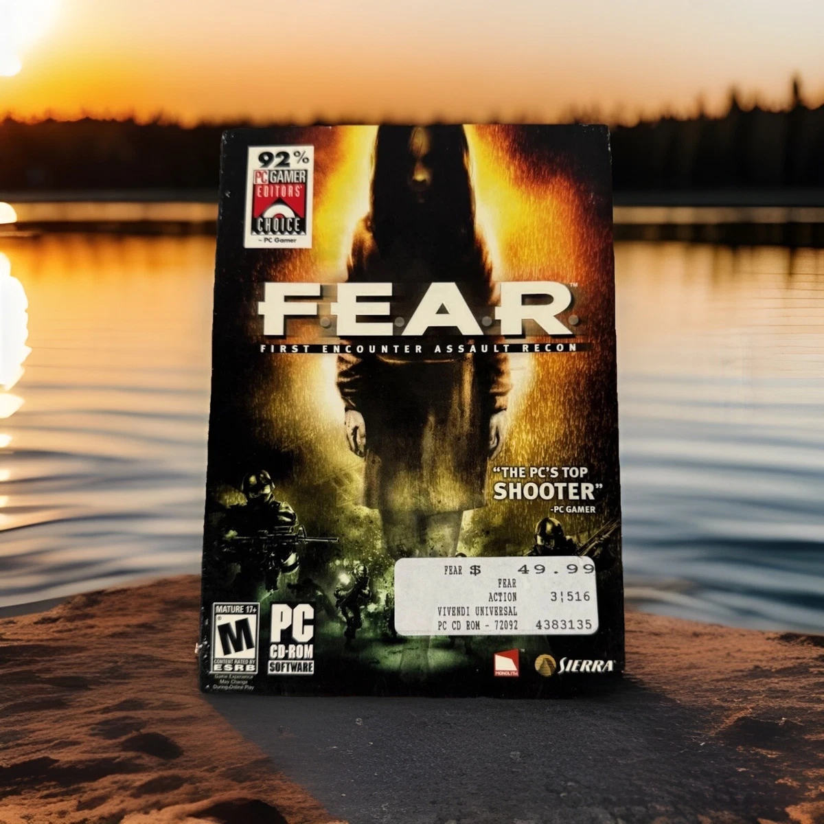 F.E.A.R: Firt Encounter Aault Recon, PC Game...New and ealed...LooK
