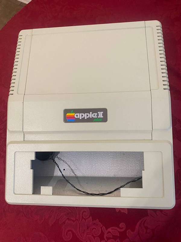 ✅ ⌘ Apple II Plus (Late) Computer CASE , Very Nice Condition