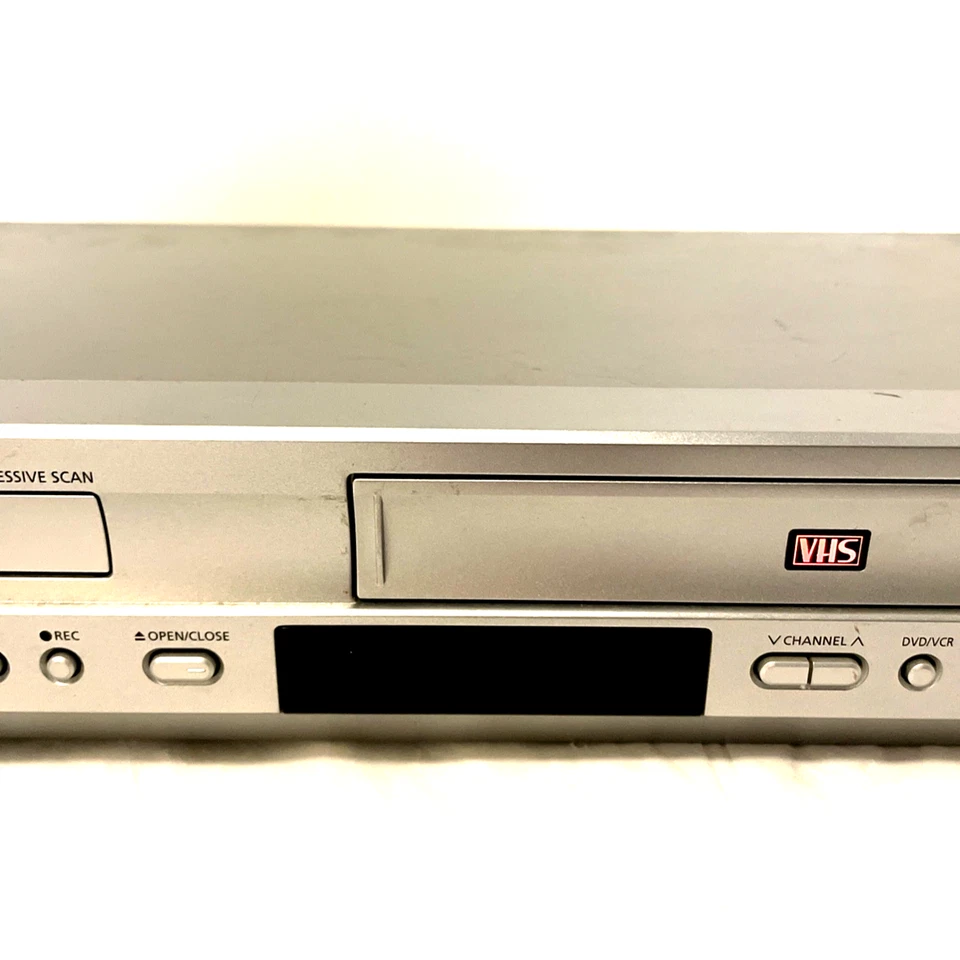 Samsung DVD-V4600A VCR VHS DVD Reproductor Combo 4 Cabezales Hi-Fi VHS FUNCIONA-DVD NO FUNCIONA Foto 3 de 4