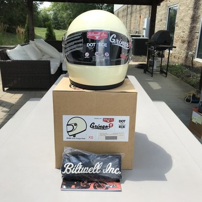 Gringo S DOT/ECE R22.06 Approved Full Face Helmet - Gloss Vintage White - XS