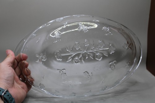 Anchor Hawking Savannah Oval Casserole Dish with Lid - Picture 5 of 7