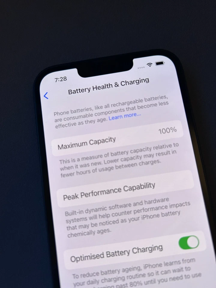 Apple iPhone 14 - 128GB - Black (Unlocked) 100% Battery Health Grade A - Image 2 of 4
