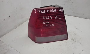VW BORA 1J2 Rücklicht hinten links 1J5945095AB 1.90 Diesel 50kw 2002 27726847