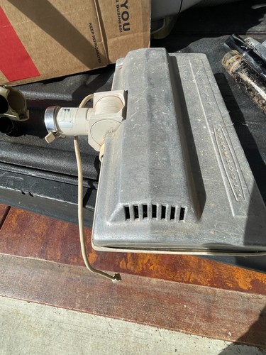 Electrolux 1521 Diamond Jubilee Edition Canister Vacuum w/acces + spare parts - Picture 14 of 15