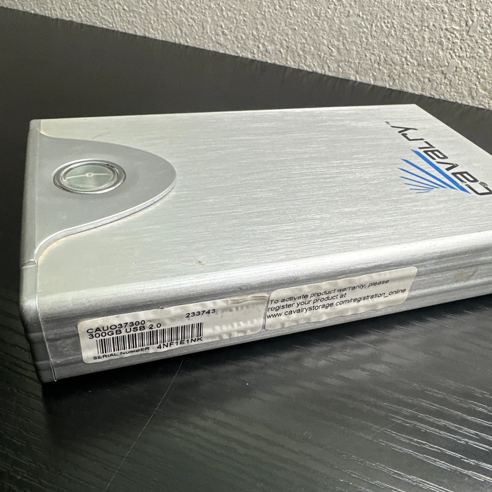 Cavalry 3.5" HDD External Storage USB2.0+IEEE1394 CAUO37300 300gb - Image 3 of 4