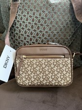 DKNY woman's Bryant park logo small shoulder/crossbody purse. Brand New.