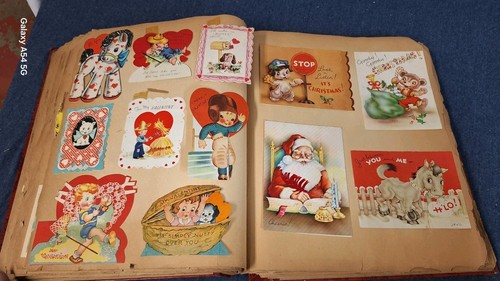 Vintage 1940s, Scrapbook w/279 Valentine, Christmas & Birthday Greeting Cards
