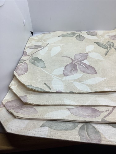 Fieldcrest - Floral - Lot of 4 Placemats - 13”x18” - Picture 2 of 6